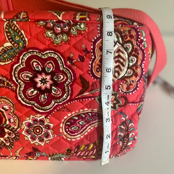 Vera Bradley Weekender Bag - Picture 6 of 7